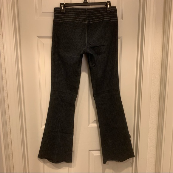 Stylish Dark Blue Women's Jeans - Picture 2 of 12